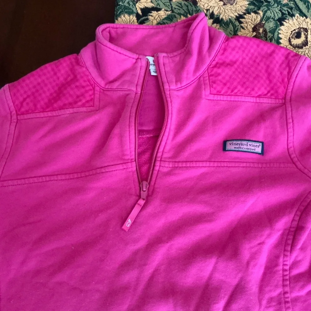 Vineyard Vines Fuchsia Half-Zip  size medium, long sleeves - Picture 5 of 8